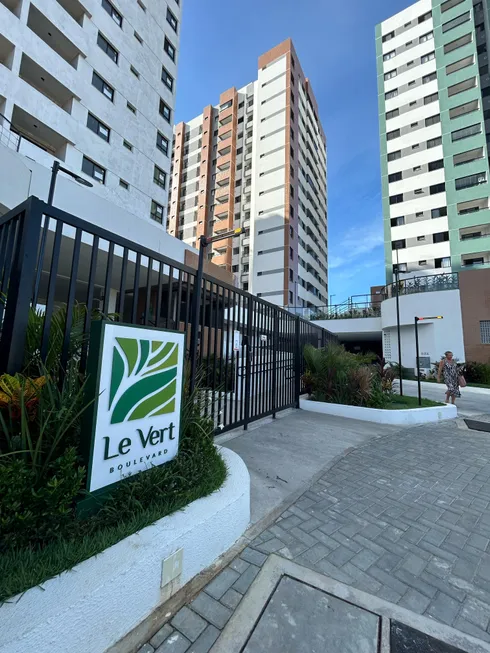 Foto 1 de Apartamento com 3 Quartos para alugar, 75m² em Farolândia, Aracaju