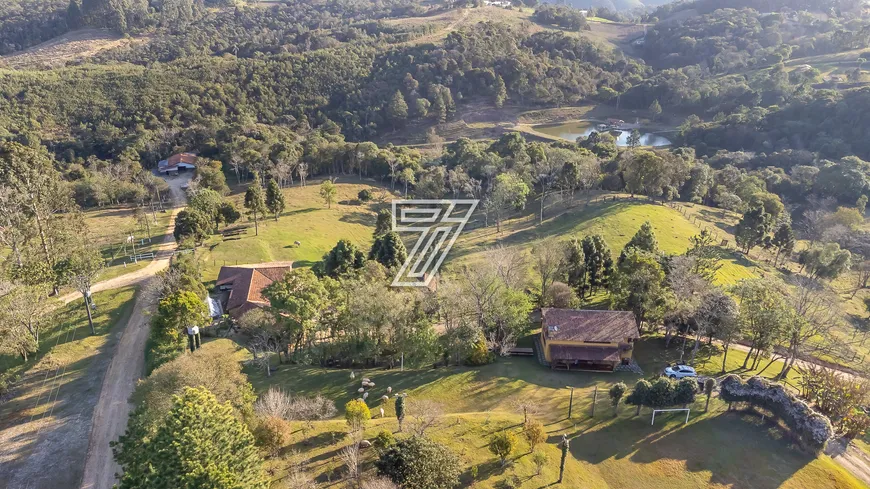 Foto 1 de Fazenda/Sítio com 4 Quartos à venda, 129000m² em Arruda, Colombo