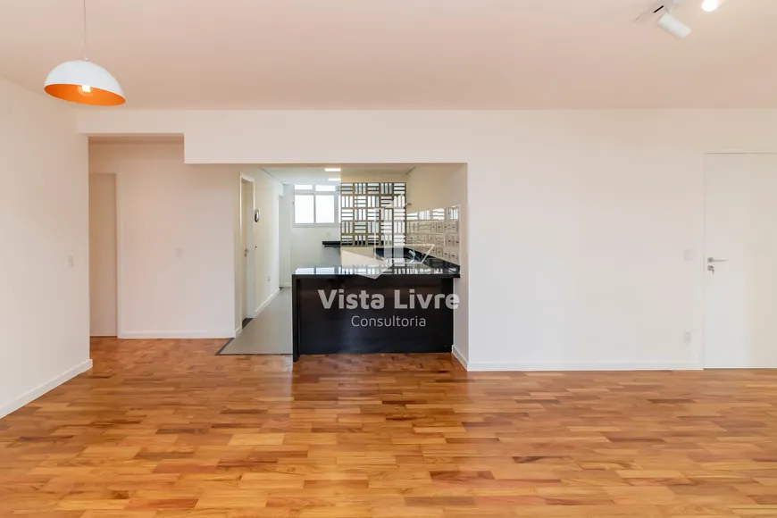 Foto 1 de Apartamento com 3 Quartos à venda, 129m² em Higienópolis, São Paulo