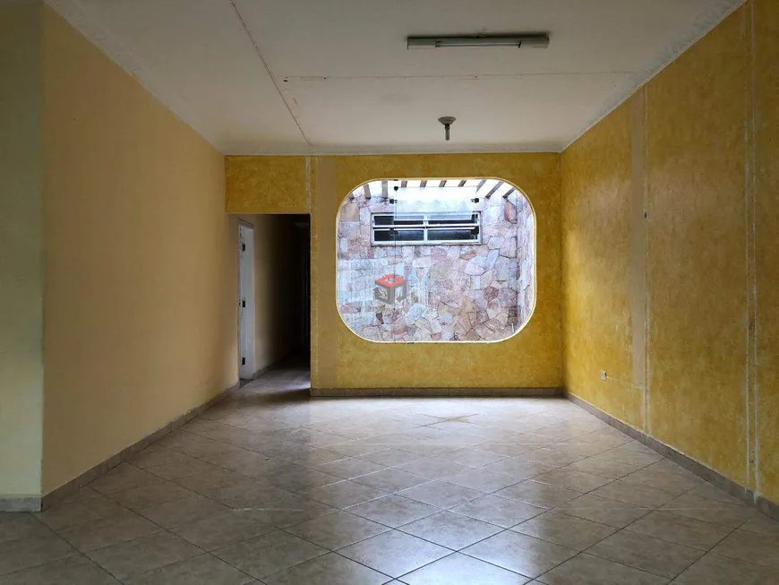 Foto 1 de Casa com 3 Quartos para alugar, 300m² em Anchieta, São Bernardo do Campo