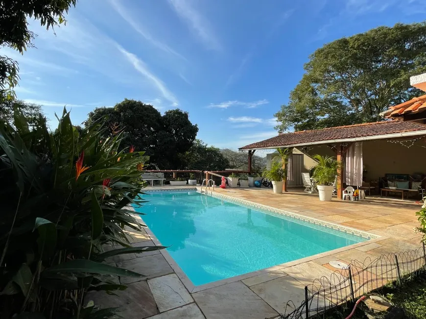 Foto 1 de Casa com 4 Quartos à venda, 249m² em Engenho do Mato, Niterói