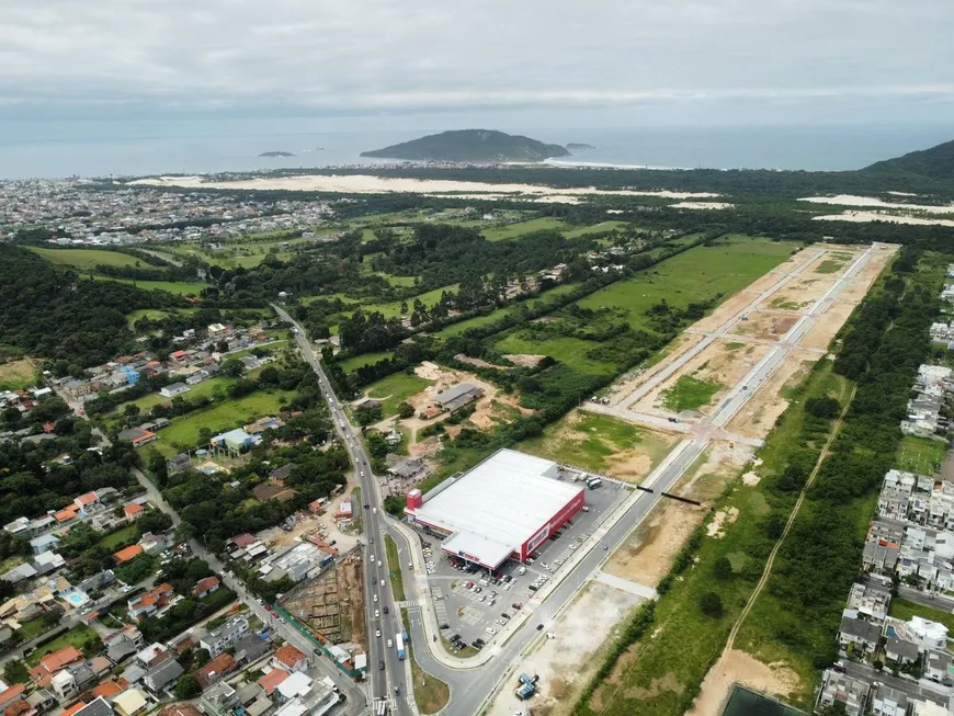 Foto 1 de Lote/Terreno à venda, 360m² em Ingleses do Rio Vermelho, Florianópolis