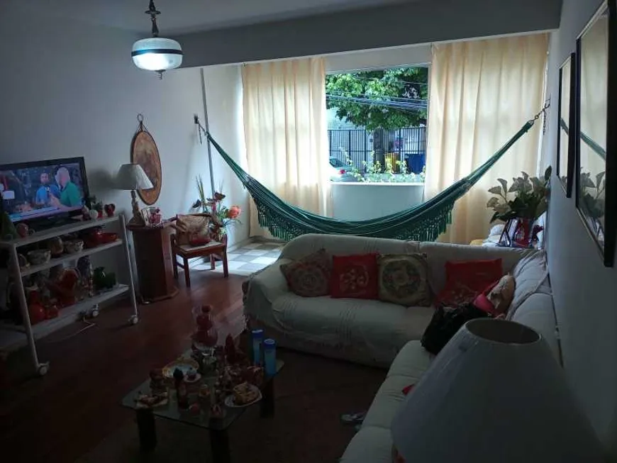 Foto 1 de Apartamento com 3 Quartos à venda, 140m² em Barra, Salvador