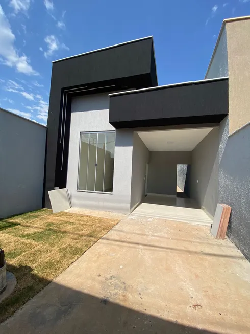 Foto 1 de Casa com 3 Quartos à venda, 120m² em Jardim Colorado, Goiânia