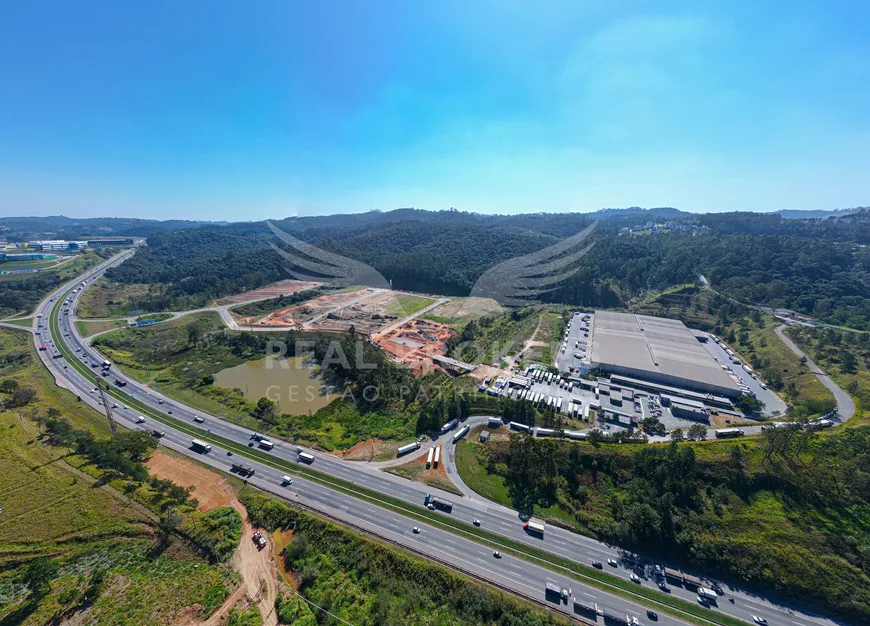 Foto 1 de Lote/Terreno à venda, 2777m² em Polo Industrial, Itapevi