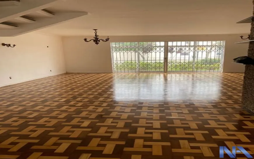 Foto 1 de Casa com 4 Quartos à venda, 207m² em Planalto Paulista, São Paulo