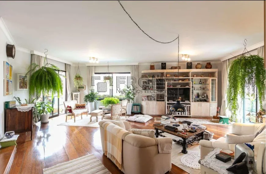 Foto 1 de Apartamento com 4 Quartos à venda, 242m² em Indianópolis, São Paulo