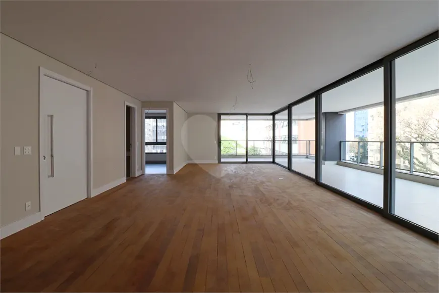 Foto 1 de Apartamento com 4 Quartos à venda, 344m² em Higienópolis, São Paulo