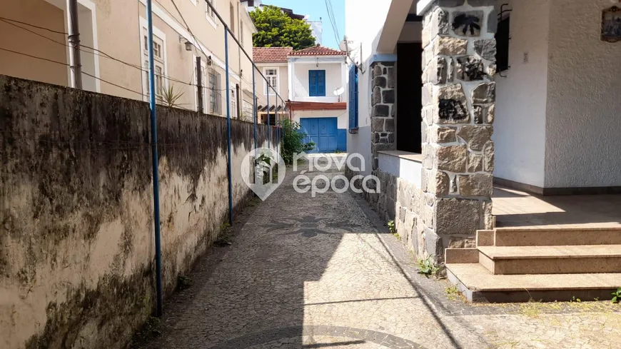 Foto 1 de Casa com 6 Quartos à venda, 416m² em Grajaú, Rio de Janeiro