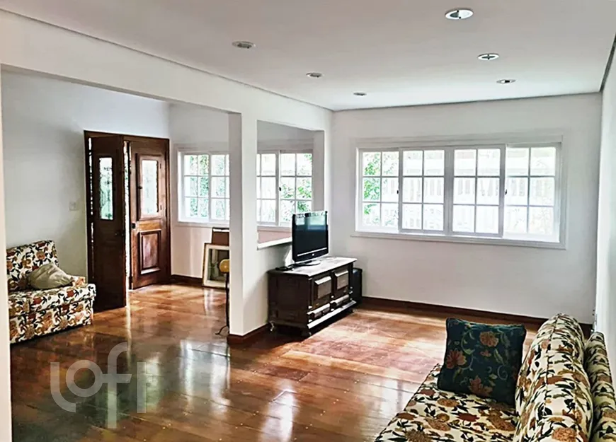 Foto 1 de Casa com 3 Quartos à venda, 164m² em Itaim Bibi, São Paulo