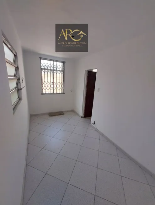 Foto 1 de Kitnet com 1 Quarto para alugar, 30m² em Ramos, Rio de Janeiro