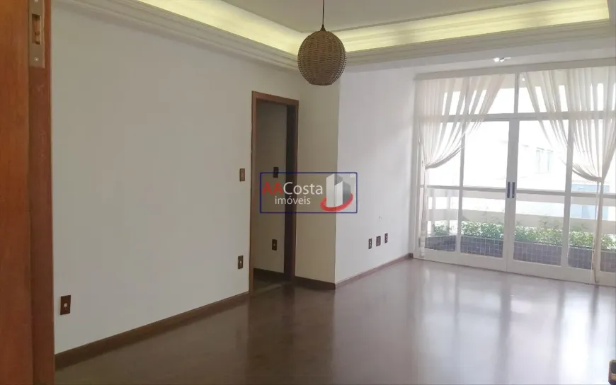 Foto 1 de Apartamento com 3 Quartos à venda, 104m² em Jardim Veneza, Franca