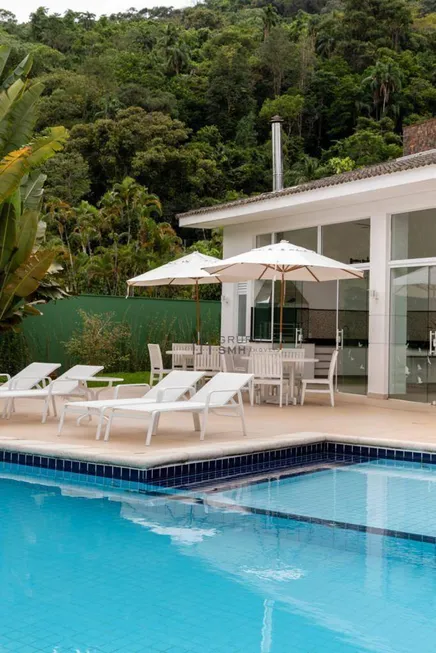 Foto 1 de Casa de Condomínio com 4 Quartos para venda ou aluguel, 700m² em Enseada, Guarujá