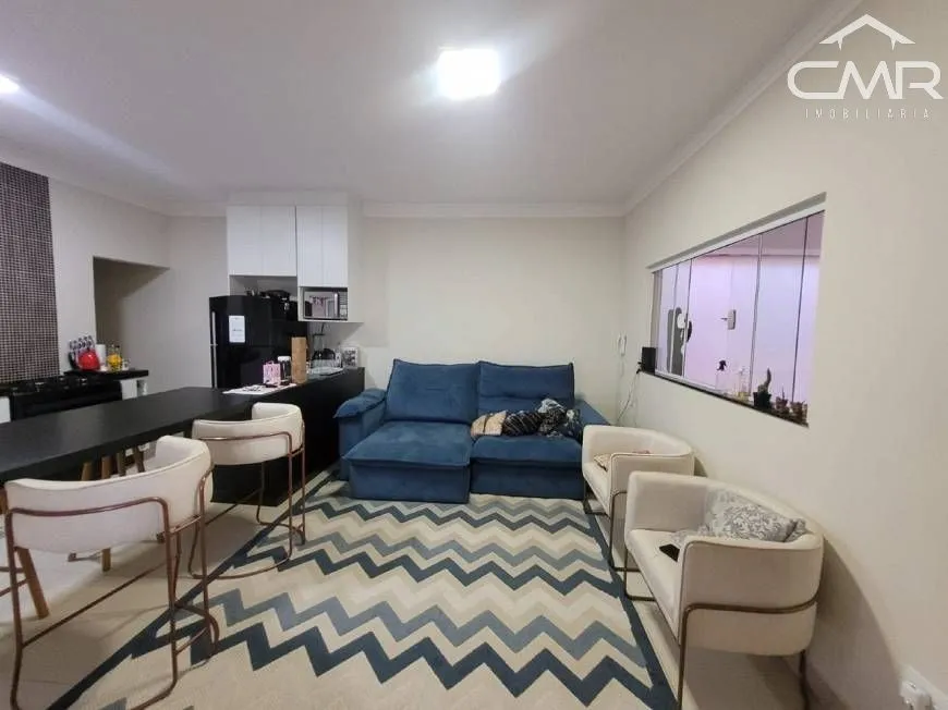 Foto 1 de Sobrado com 4 Quartos à venda, 190m² em JARDIM BRASILIA, Piracicaba