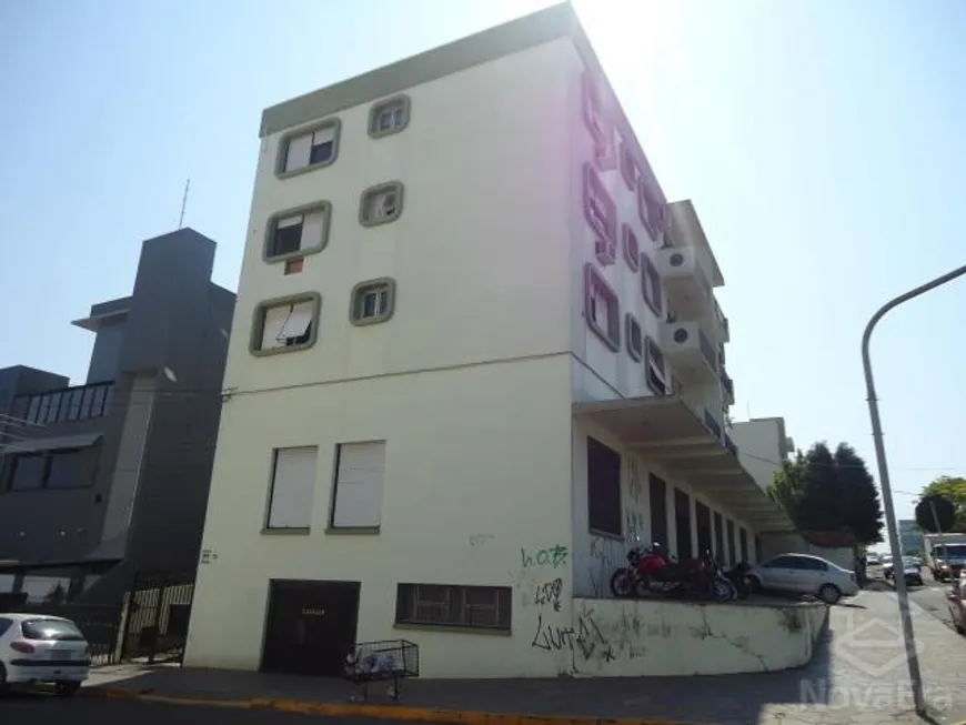 Foto 1 de Apartamento com 3 Quartos à venda, 226m² em Duque de Caxias, Santa Maria