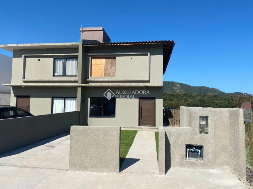 Foto 1 de Casa com 3 Quartos à venda, 147m² em São João do Rio Vermelho, Florianópolis