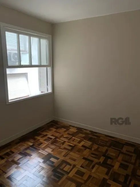 Foto 1 de Apartamento com 2 Quartos para alugar, 54m² em Petrópolis, Porto Alegre