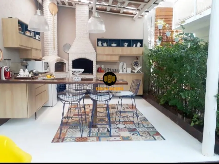 Foto 1 de Casa com 5 Quartos para venda ou aluguel, 400m² em Brooklin, São Paulo
