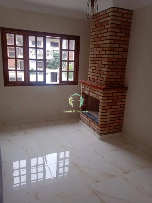 Foto 1 de Sobrado com 3 Quartos à venda, 140m² em Colonia, Ribeirão Pires