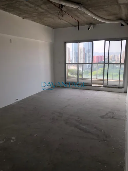 Foto 1 de Apartamento com 1 Quarto para venda ou aluguel, 38m² em Barra Funda, São Paulo