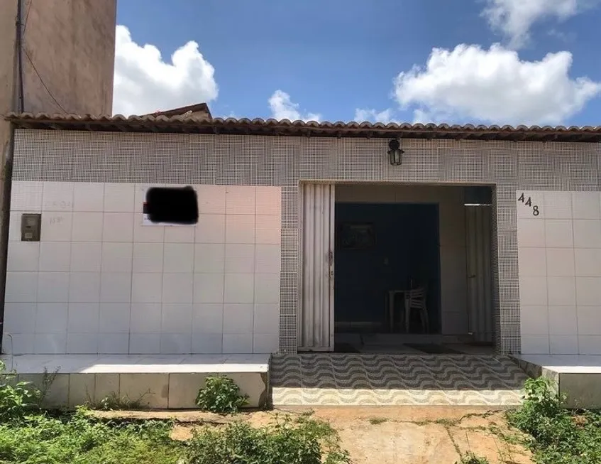 Foto 1 de Casa com 2 Quartos à venda, 136m² em Mangabeira, Feira de Santana