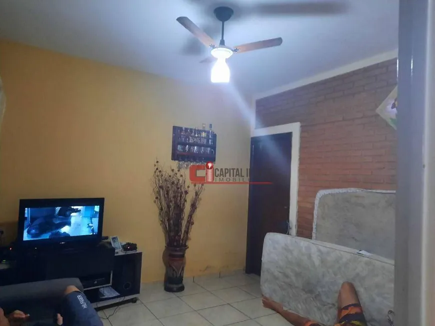 Foto 1 de Casa com 2 Quartos à venda, 70m² em Santa Cruz, Jaguariúna