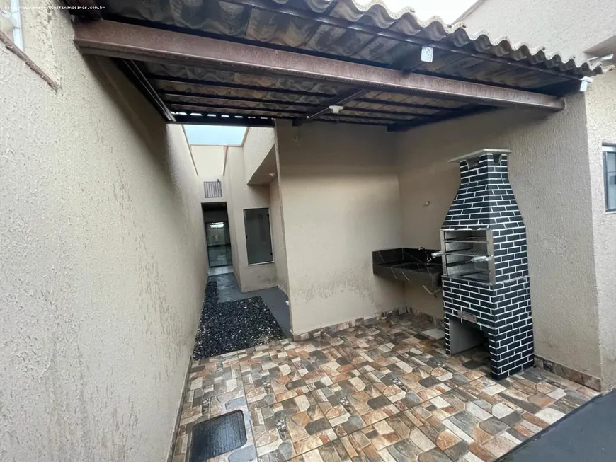 Foto 1 de Casa com 2 Quartos à venda, 82m² em Residencial Paraiso, Senador Canedo