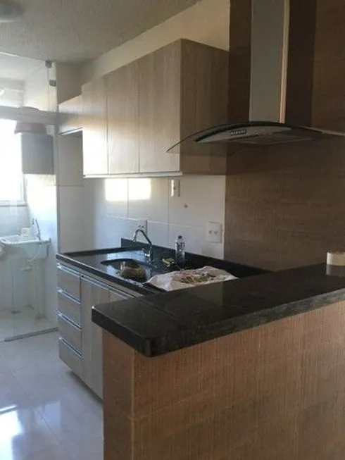 Foto 1 de Apartamento com 3 Quartos à venda, 61m² em Mansorur, Uberlândia