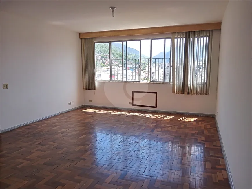 Foto 1 de Apartamento com 4 Quartos à venda, 125m² em Tijuca, Rio de Janeiro