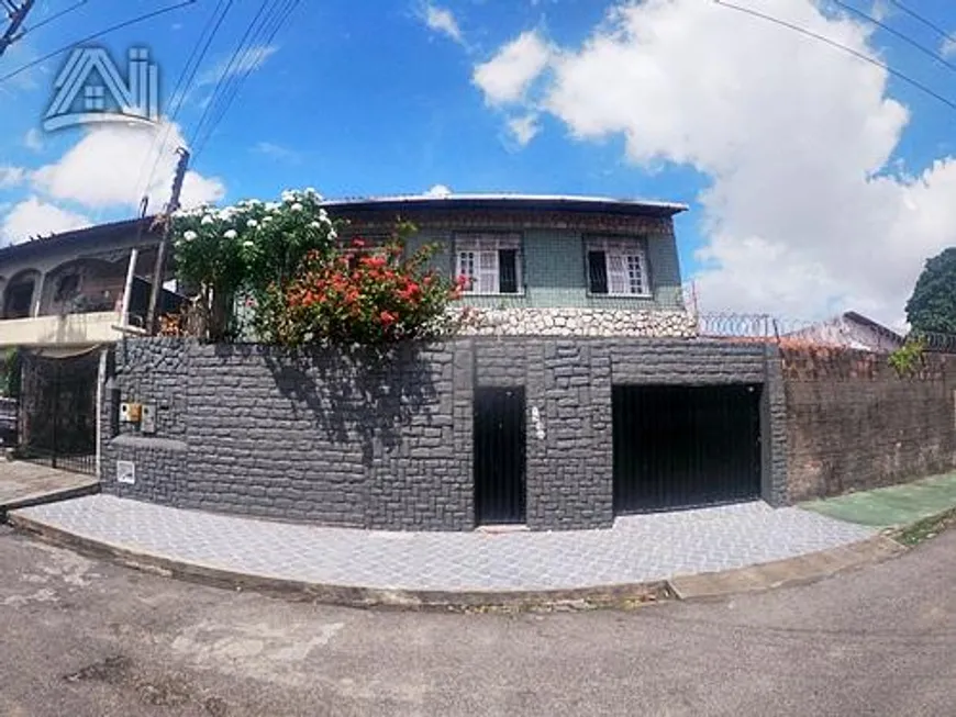 Foto 1 de Casa com 5 Quartos à venda, 624m² em Amadeu Furtado, Fortaleza