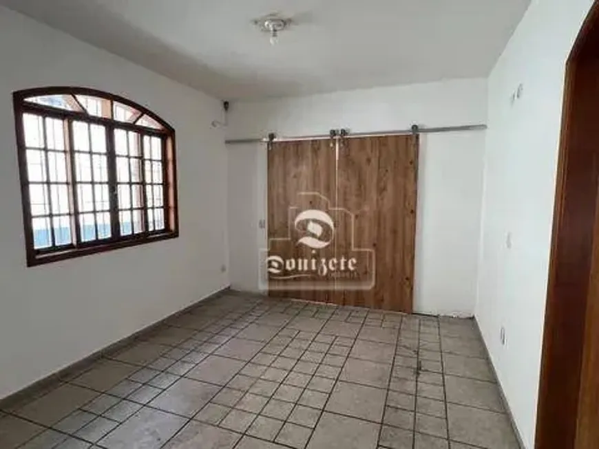 Foto 1 de Casa com 2 Quartos para alugar, 110m² em Jardim, Santo André