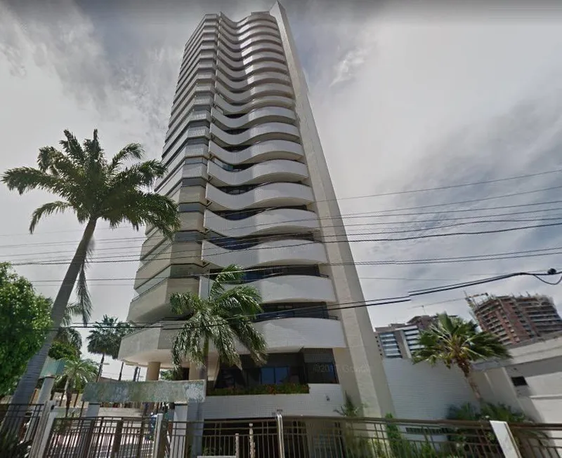 Foto 1 de Apartamento com 6 Quartos à venda, 395m² em Guararapes, Fortaleza