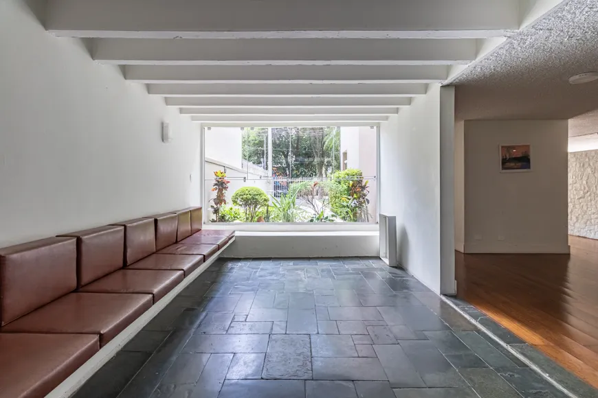 Foto 1 de Apartamento com 3 Quartos à venda, 97m² em Itaim Bibi, São Paulo