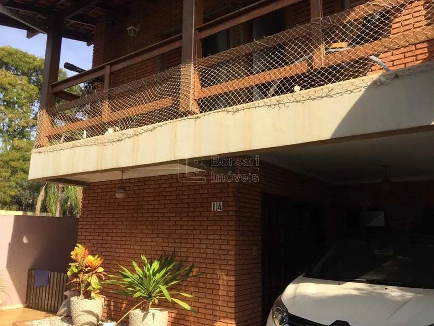 Foto 1 de Casa de Condomínio com 3 Quartos à venda, 224m² em Jardim Zavanella, Araraquara