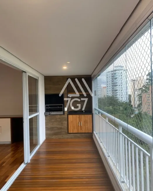 Foto 1 de Apartamento com 3 Quartos à venda, 125m² em Morumbi, São Paulo