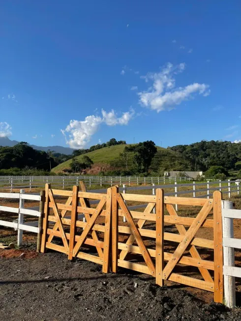 Foto 1 de Lote/Terreno à venda, 930m² em Chácaras Rio-Petrópolis, Duque de Caxias