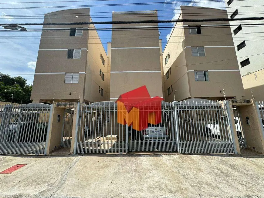 Foto 1 de Apartamento com 3 Quartos à venda, 70m² em Centro, Americana