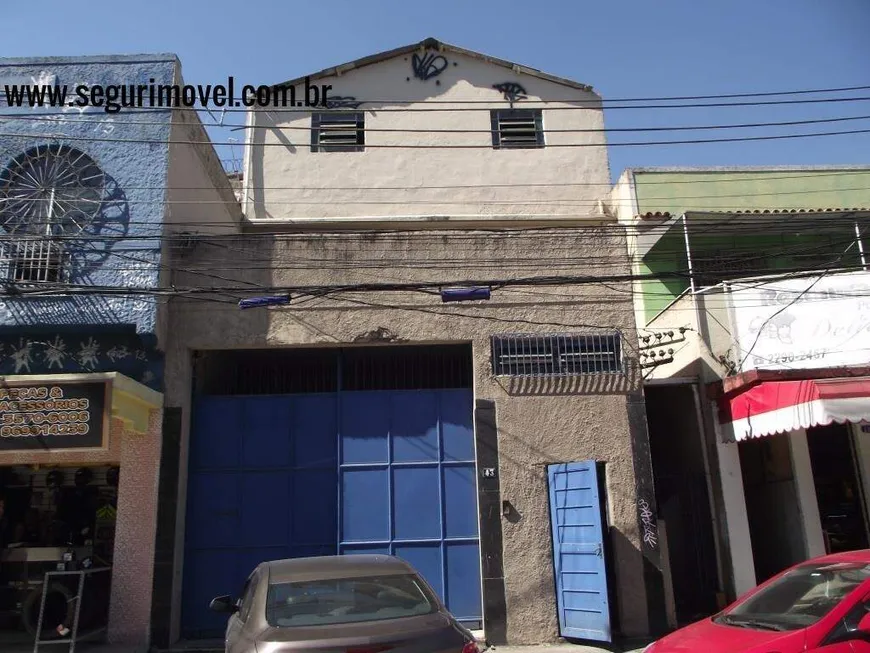 Foto 1 de Galpão/Depósito/Armazém à venda, 750m² em Olaria, Rio de Janeiro