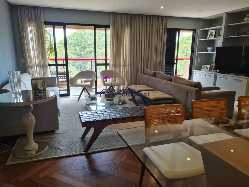 Foto 1 de Apartamento com 3 Quartos à venda, 160m² em Morumbi, São Paulo