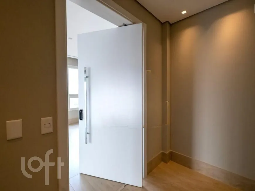 Foto 1 de Apartamento com 4 Quartos à venda, 274m² em Itaim Bibi, São Paulo