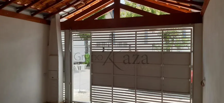 Foto 1 de Casa com 3 Quartos à venda, 150m² em Parque Industrial, São José dos Campos