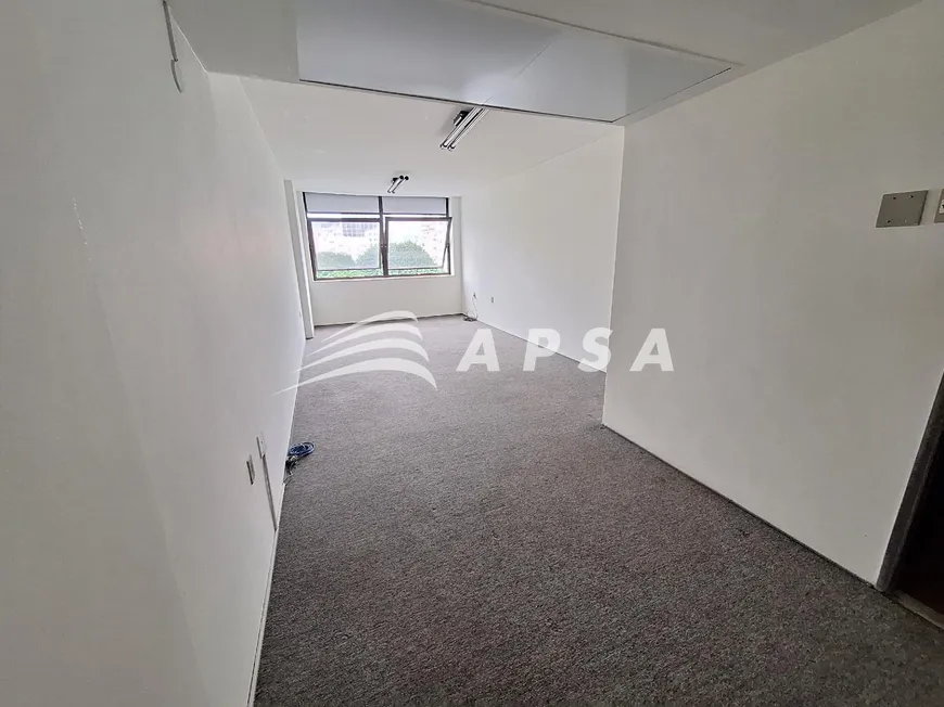 Foto 1 de Sala Comercial para alugar, 27m² em Centro, Rio de Janeiro