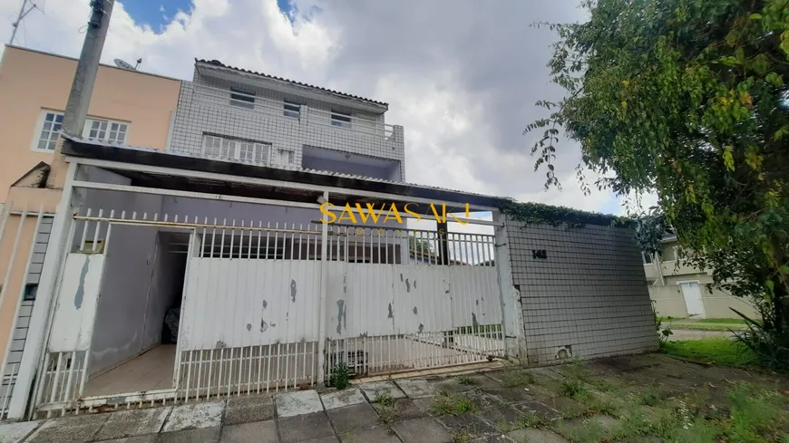 Foto 1 de Sobrado com 3 Quartos à venda, 185m² em Guabirotuba, Curitiba