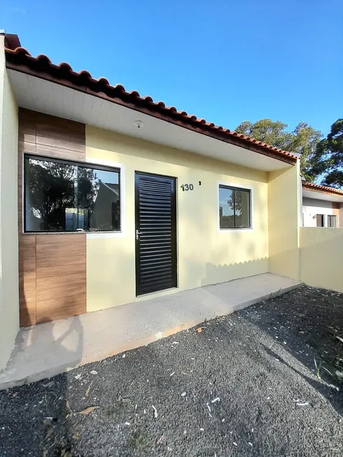 Foto 1 de Casa com 2 Quartos à venda, 40m² em Cara Cara, Ponta Grossa