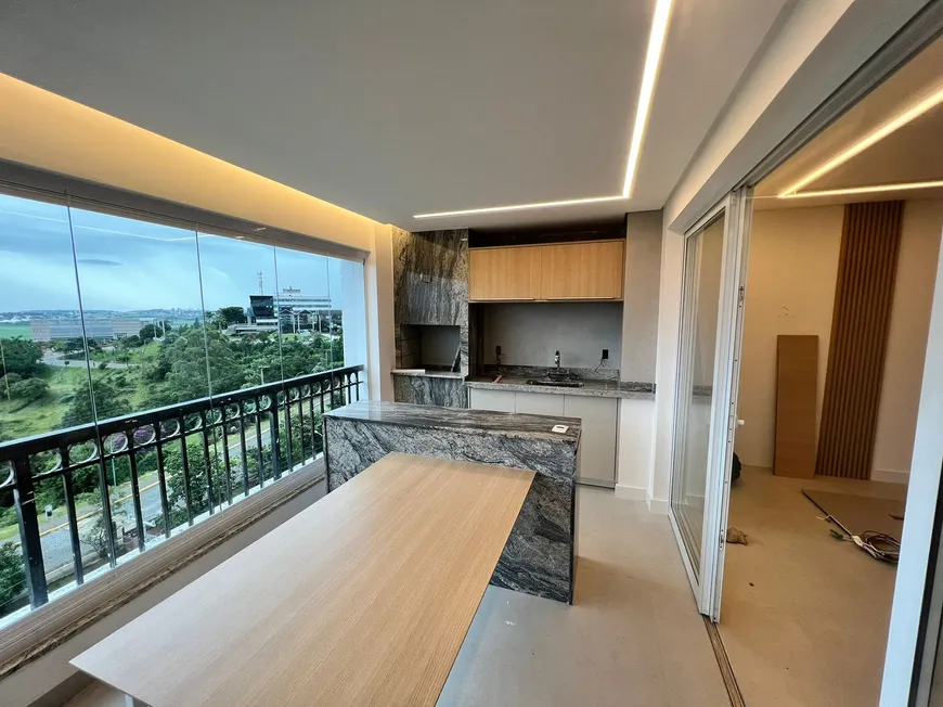 Foto 1 de Apartamento com 4 Quartos à venda, 158m² em Urbanova I, São José dos Campos