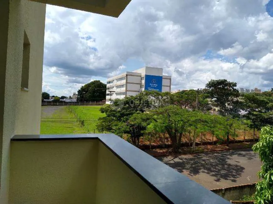 Foto 1 de Apartamento com 2 Quartos à venda, 56m² em Osvaldo Rezende, Uberlândia