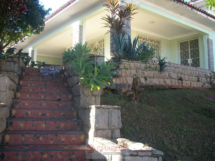 Foto 1 de Casa com 4 Quartos para alugar, 357m² em Mirante, Mogi Mirim