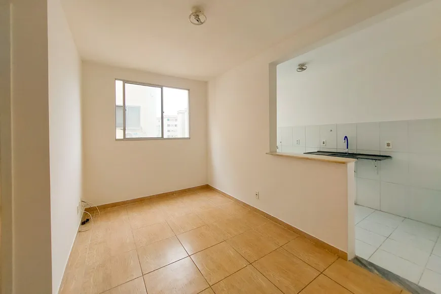 Foto 1 de Apartamento com 2 Quartos à venda, 48m² em Boa Uniao Abrantes, Camaçari