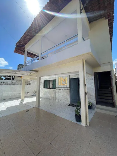 Foto 1 de Casa com 5 Quartos à venda, 350m² em Cabedelo, Cabedelo