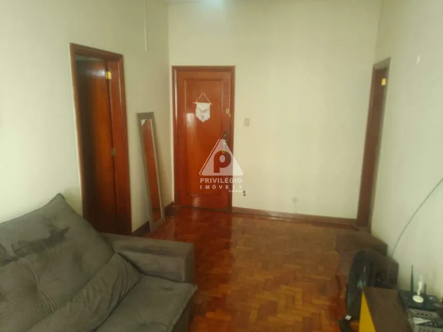 Foto 1 de Apartamento com 1 Quarto à venda, 52m² em Centro, Rio de Janeiro